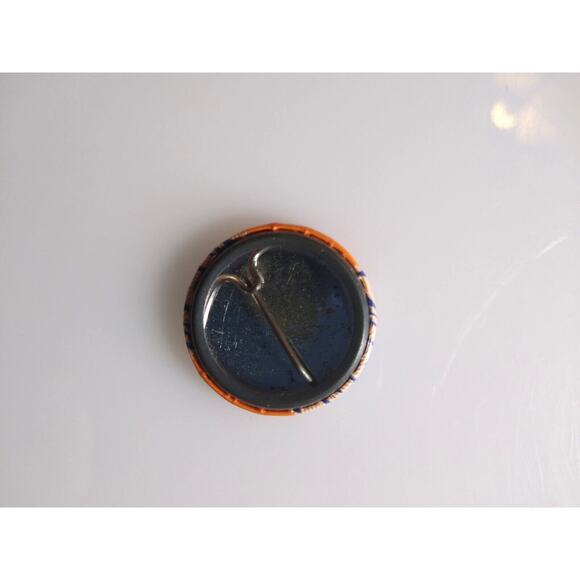 Boy George & Band Culture Club Pin Badge Button Pinback 1980s Vintage Pop Music - Picture 2 of 2